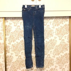 basic denim jeggings